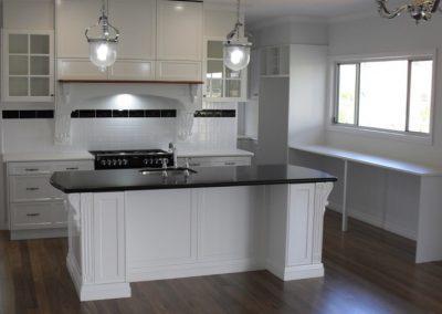 Hampton Style Kitchen Toowoomba 83